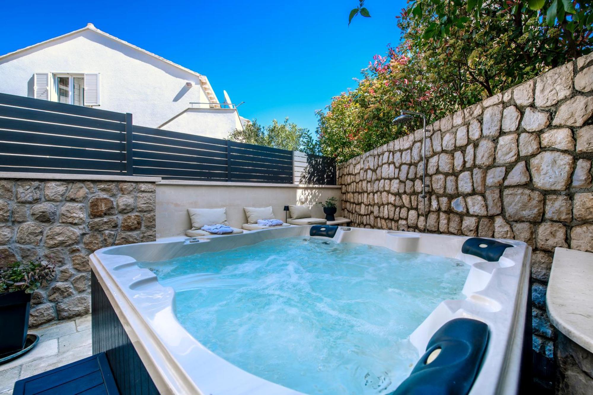 Apartment Barbara With Private Pool Dubrovnik Ngoại thất bức ảnh