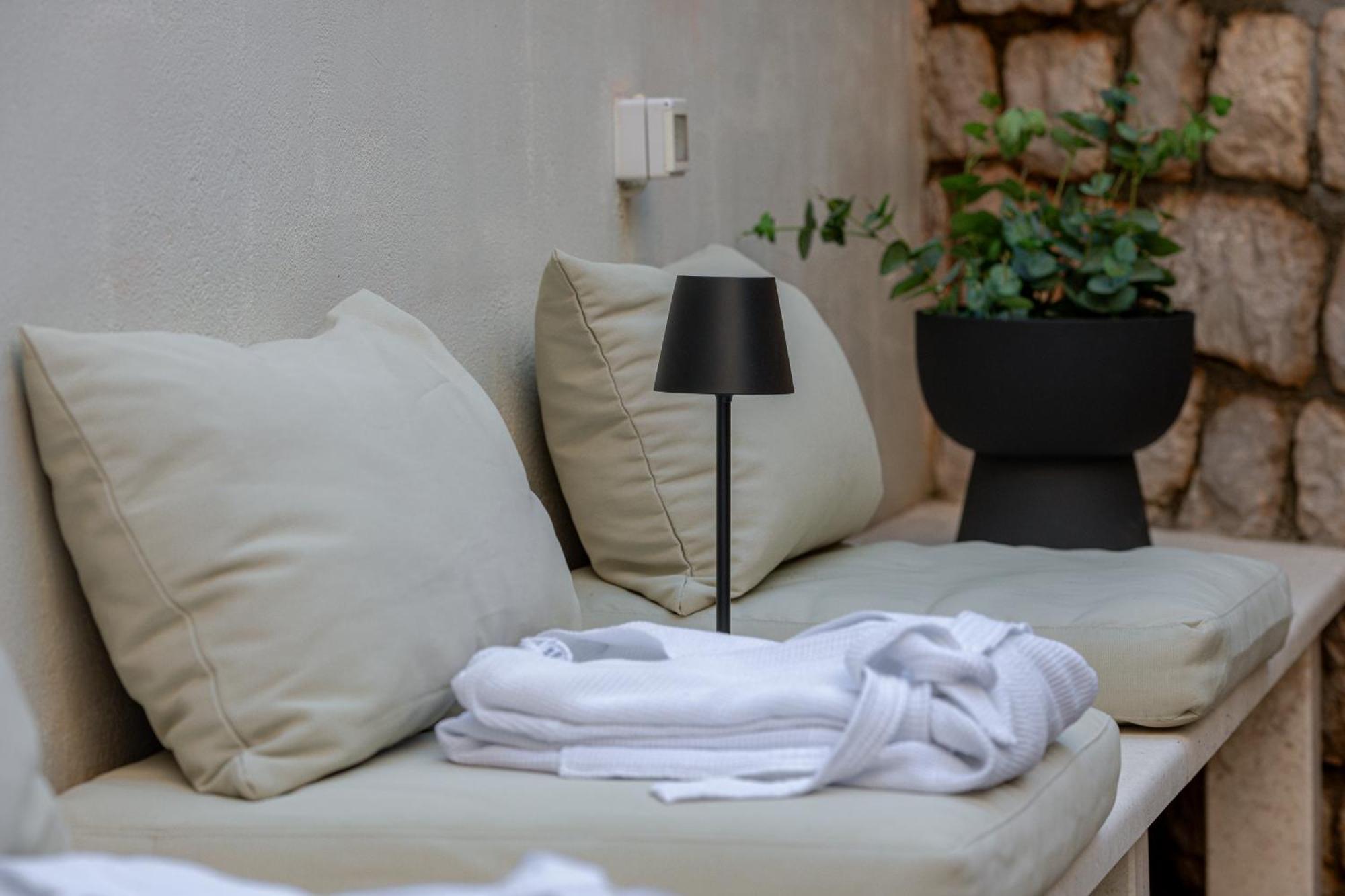 Apartment Barbara With Private Pool Dubrovnik Ngoại thất bức ảnh
