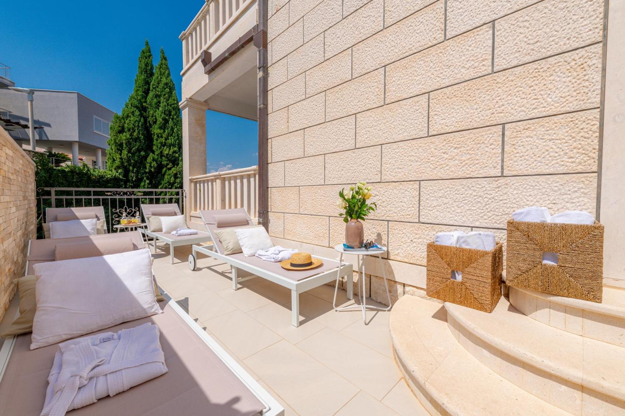 Apartment Barbara With Private Pool Dubrovnik Ngoại thất bức ảnh